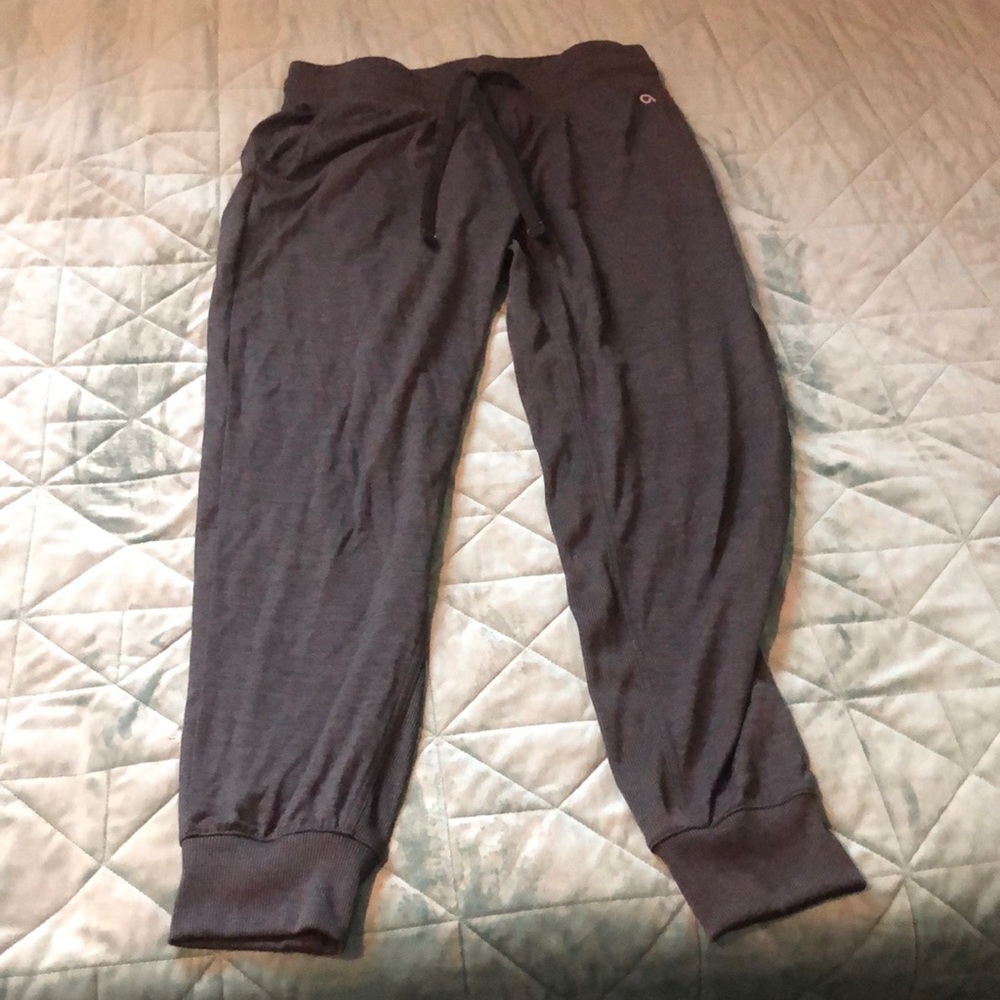 Gap fit brushed tech joggers